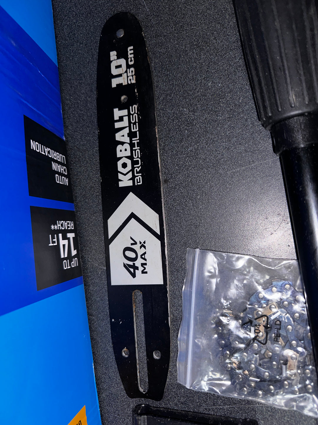 Kobalt Gen4 40-volt 10-in 2 Ah Battery Pole Saw (Battery and Charger Included) (used)