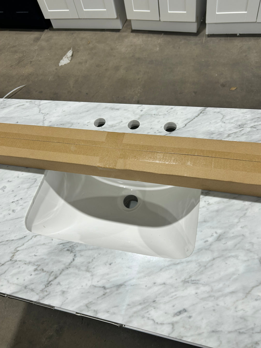allen + roth Roveland 48-in White Undermount Single Sink Bathroom Vanity with Natural Carrara Natural Marble Top (damaged)