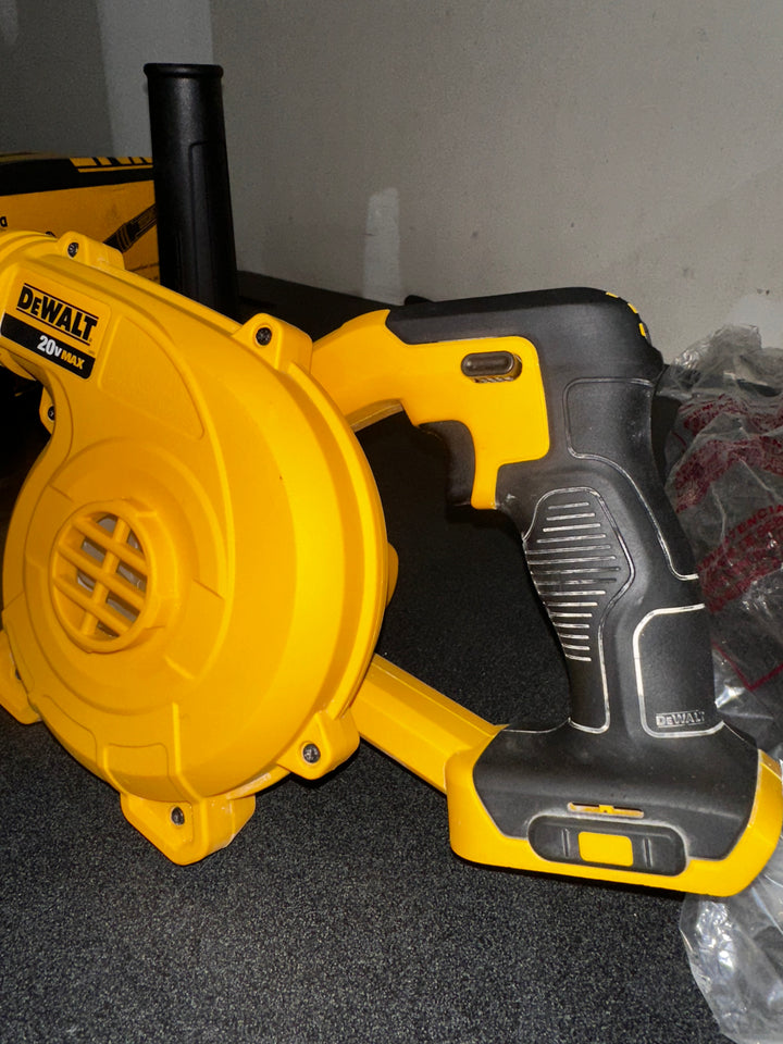 DEWALT 20-volt max Jobsite Blower (Used)
