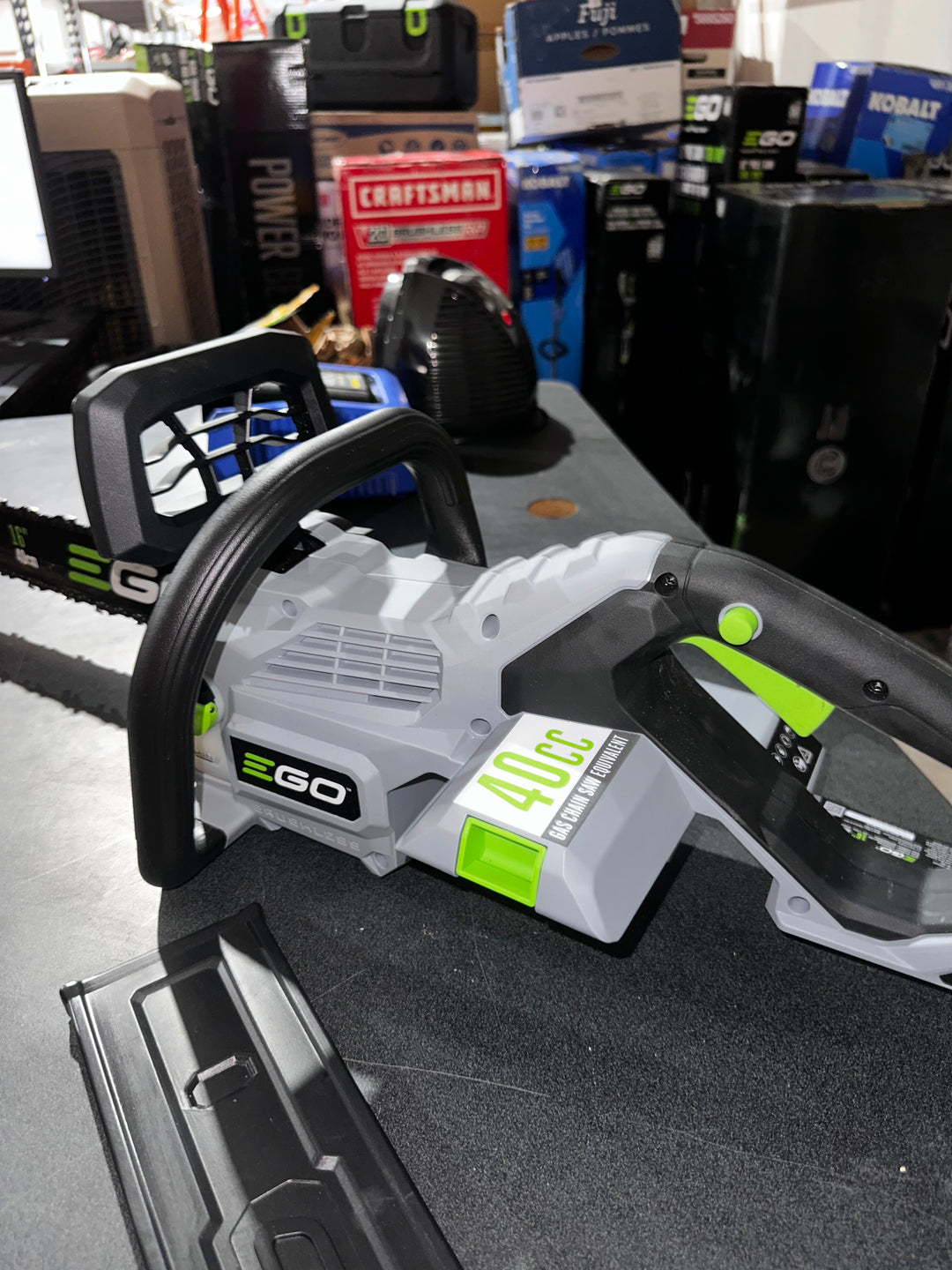 EGO 56-volt 16-in Battery 2.5 Ah Chainsaw (Battery and Charger Included) (used)