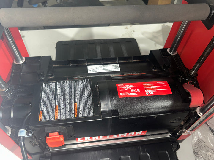Cepilladora de banco CRAFTSMAN de 12,25 pulgadas de ancho y 15 amperios (usada)