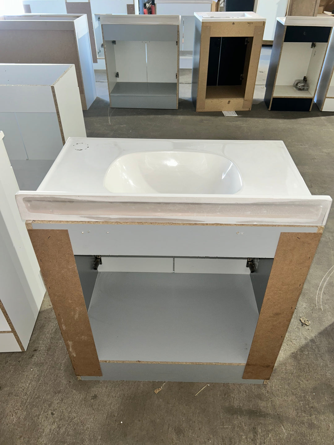Style Selections Potter 30in Light Gray Single Sink Bathroom Vanity w White Marble Top (damaged)