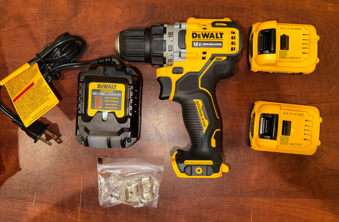 DeWalt 3/8" Drill/ Driver Kit with Batteries and Charger
