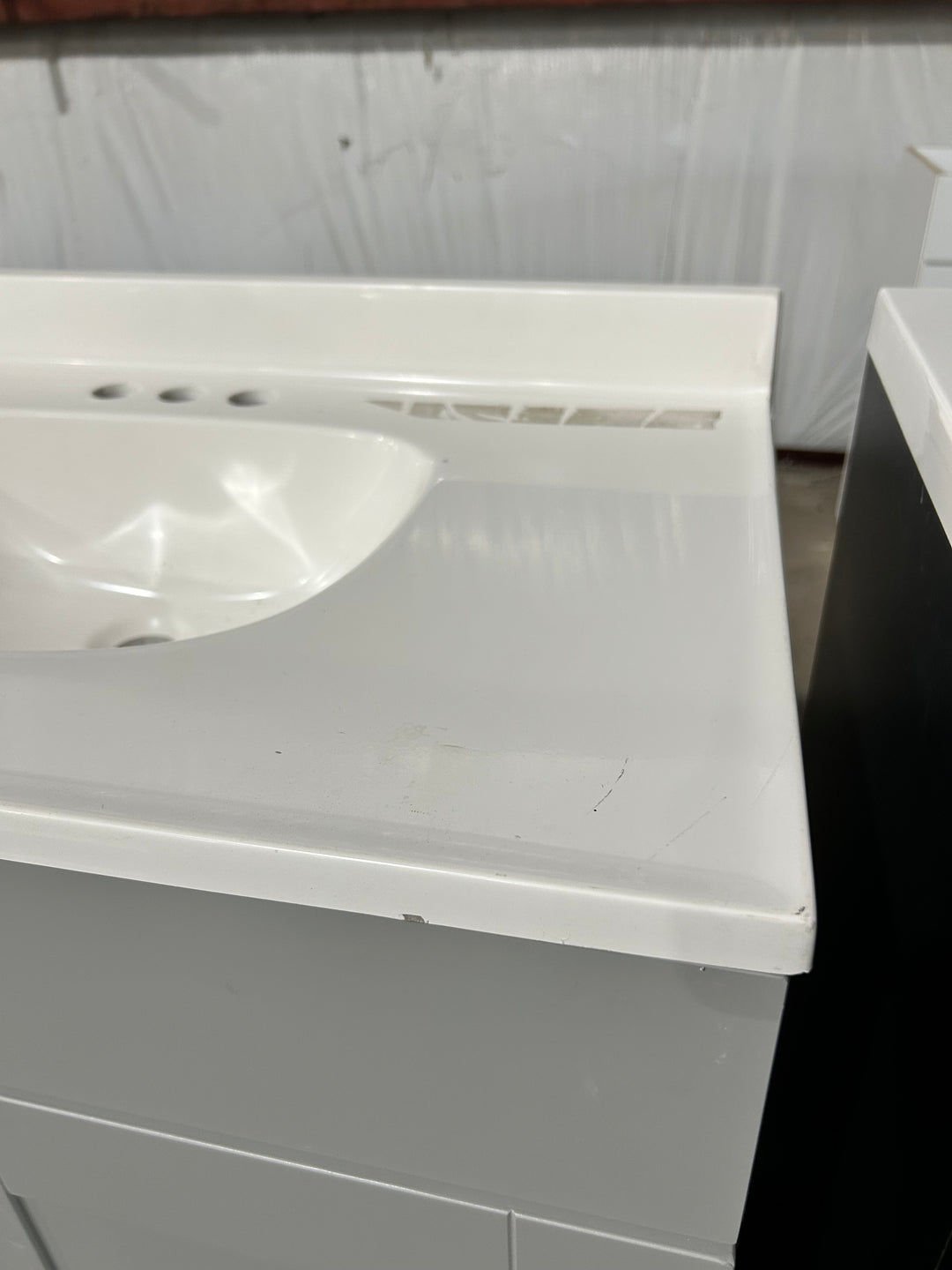 Project Source Dover 30-in Light Gray Single Sink Bathroom Vanity with White Cultured Marble Top (DAMAGED TOP)
