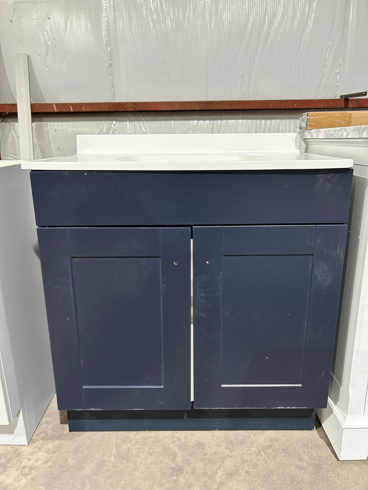 Project Source Dover 30-in Navy Blue Single Sink Bathroom Vanity with White Top (DAMAGED)