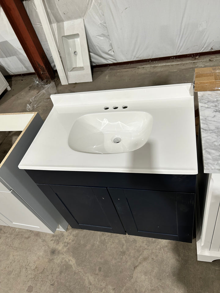 Project Source Dover 30-in Navy Blue Single Sink Bathroom Vanity with White Top (DAMAGED)