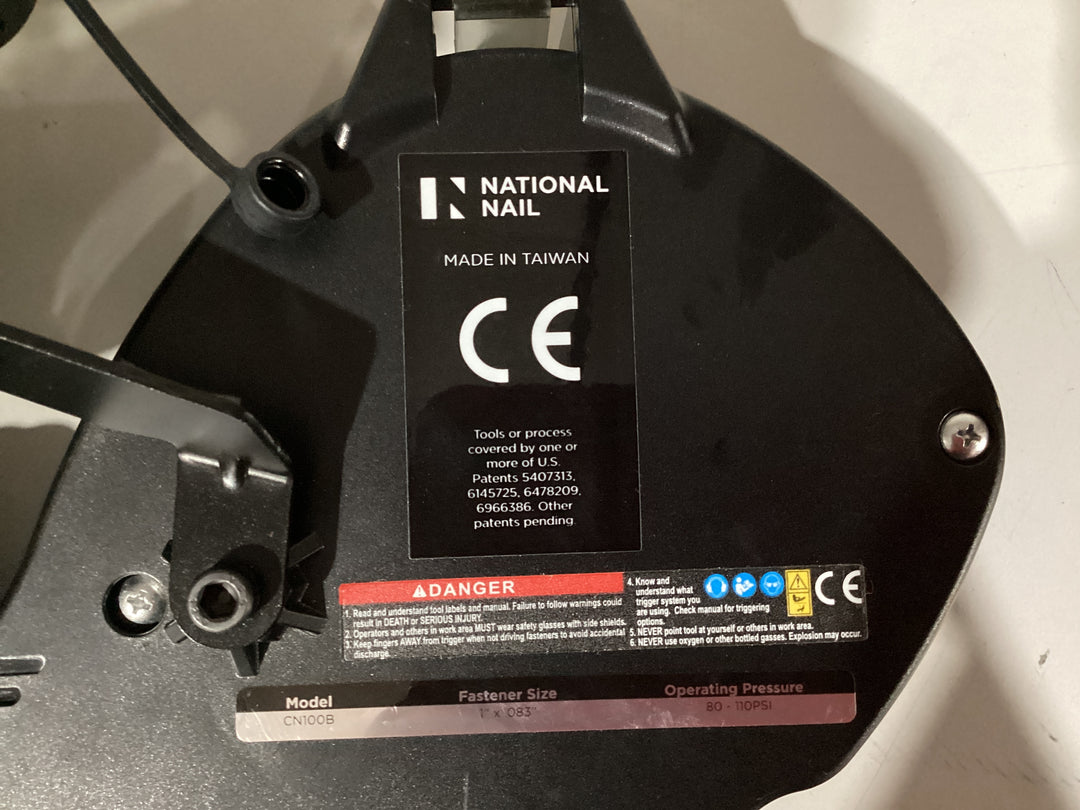 Stinger Cap Nailer CN100B (used)