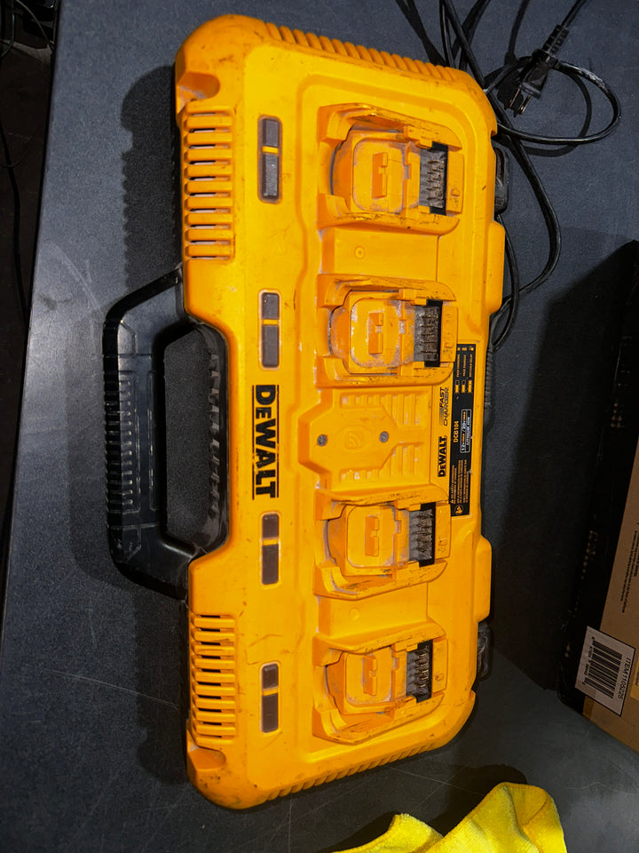 DEWALT 12V/20V/60V MAX 4-Port Lithium-Ion Battery Charger (Used)(Bare Tool)