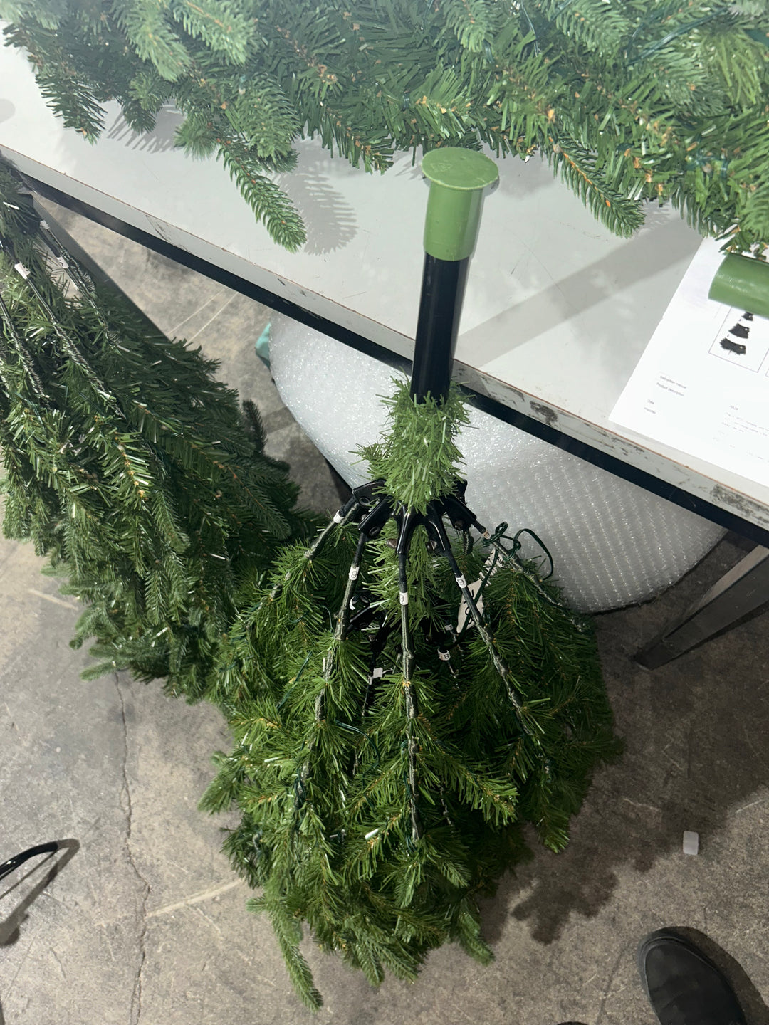 Everlands 7.5-ft. Killington LED Artificial Christmas Tree (USED)