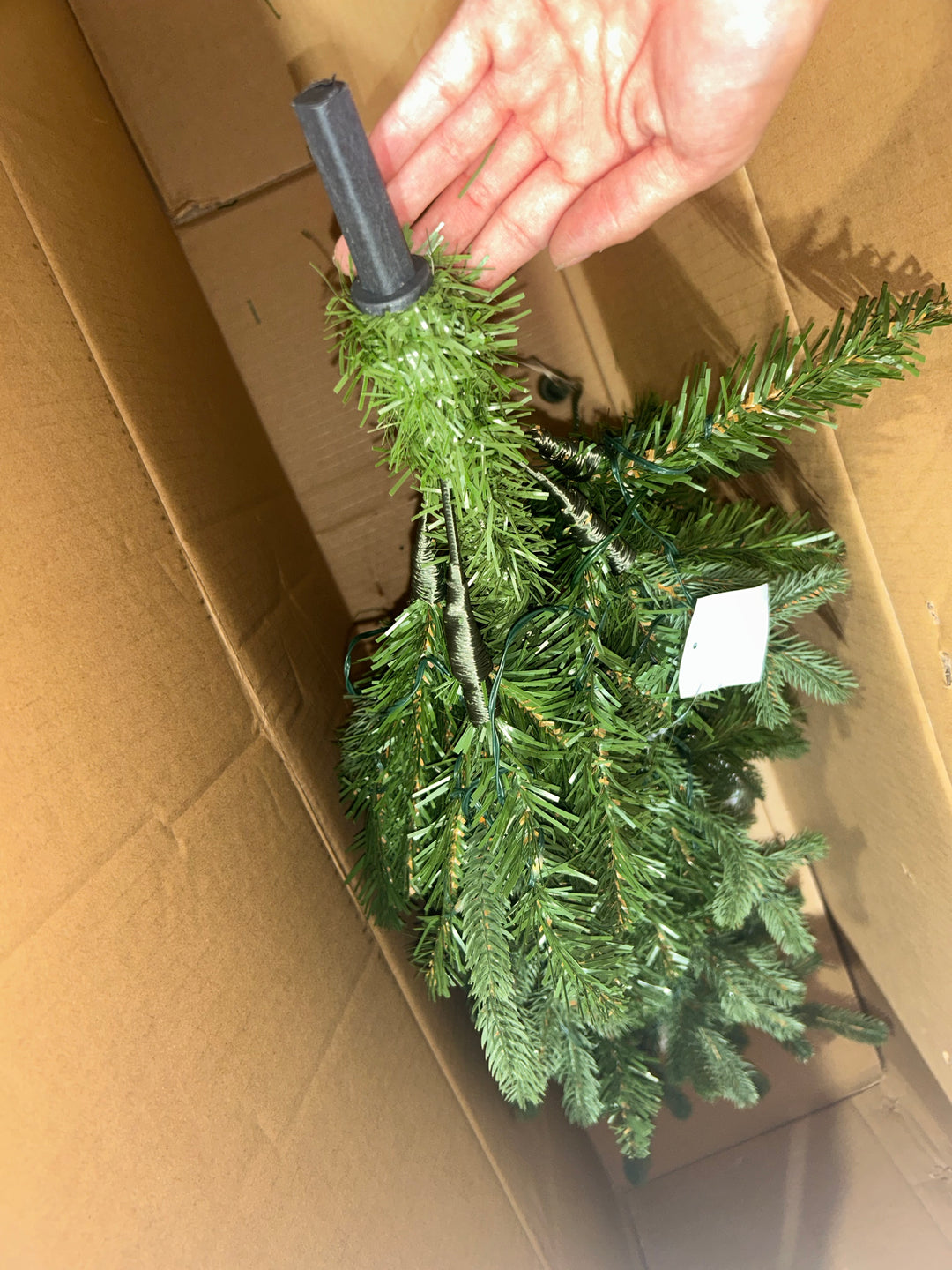 Everlands 7.5-ft. Killington LED Artificial Christmas Tree (USED)