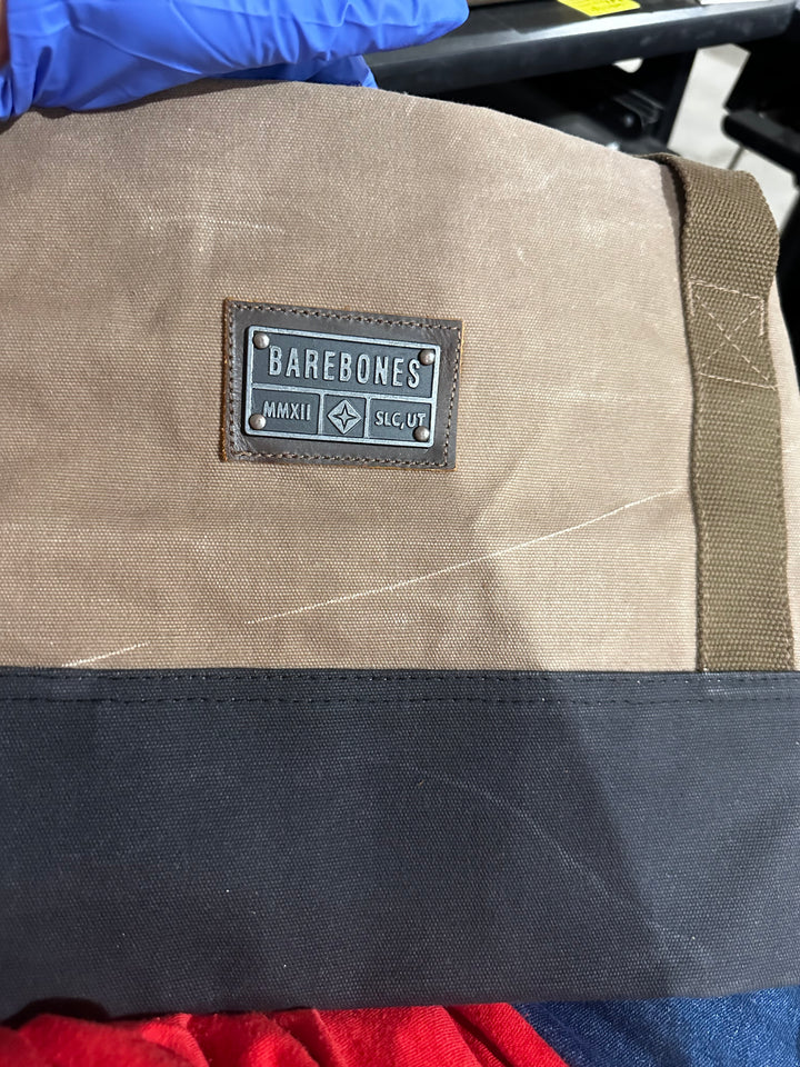 Neelum Duffle Bag 4-Piece Set (Open Box)