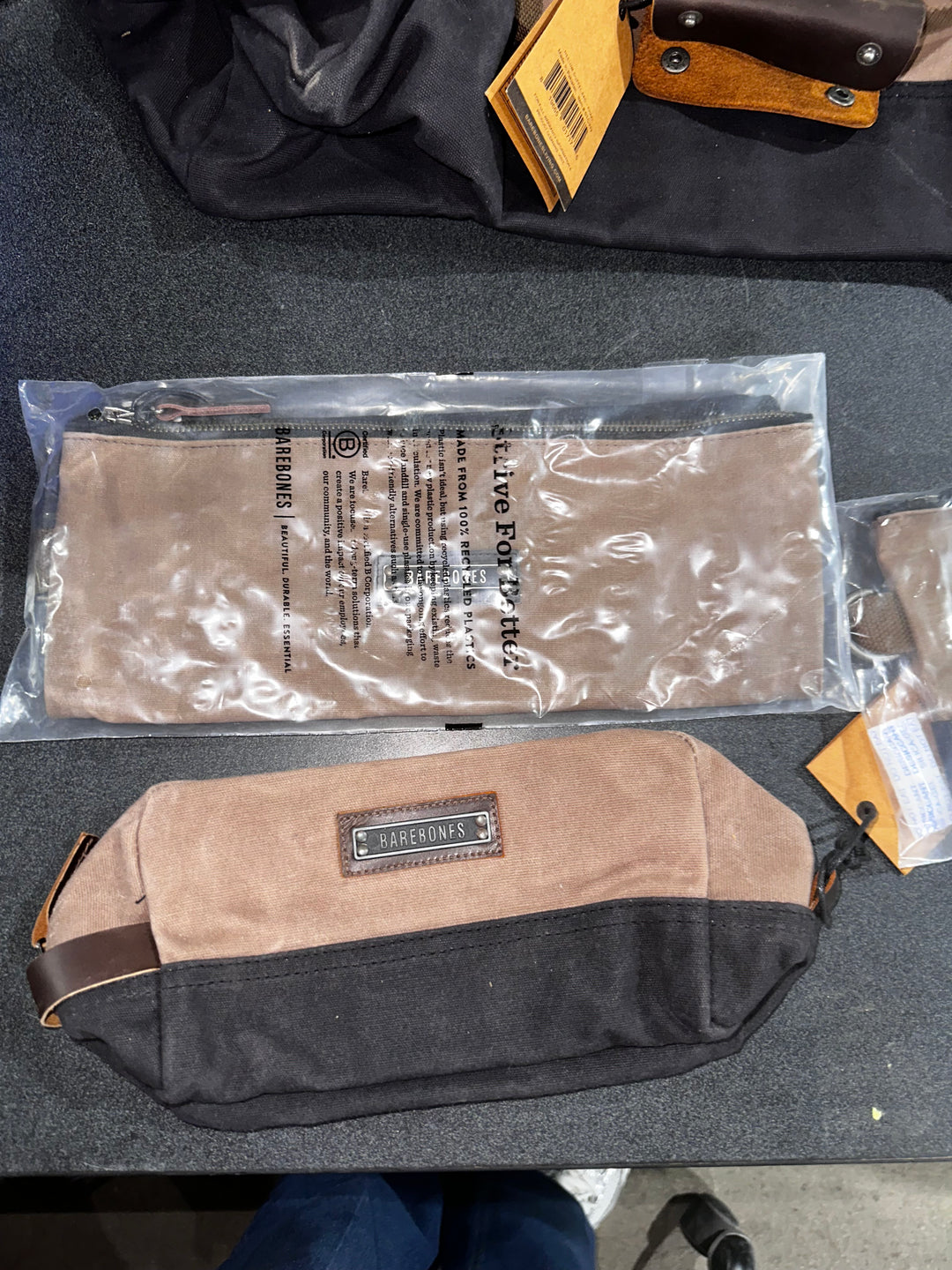 Neelum Duffle Bag 4-Piece Set (Open Box)