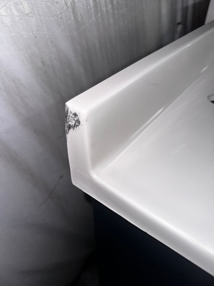 Project Source Dover 18-in Navy Blue Single Sink Bathroom Vanity with White Cultured Marble Top (DAMAGED)