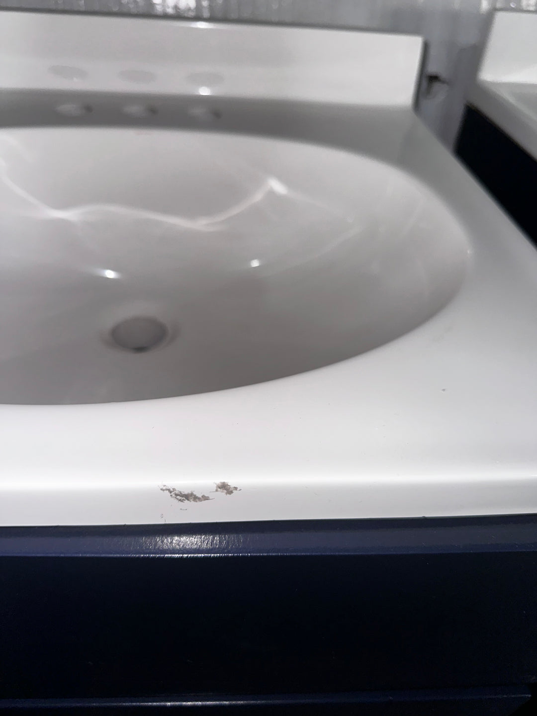 Project Source Dover 18-in Navy Blue Single Sink Bathroom Vanity with White Cultured Marble Top (DAMAGED)