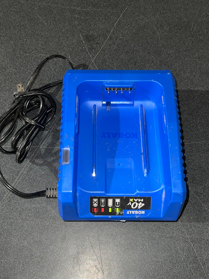 Cargador de batería Kobalt de 40 voltios (caja abierta)