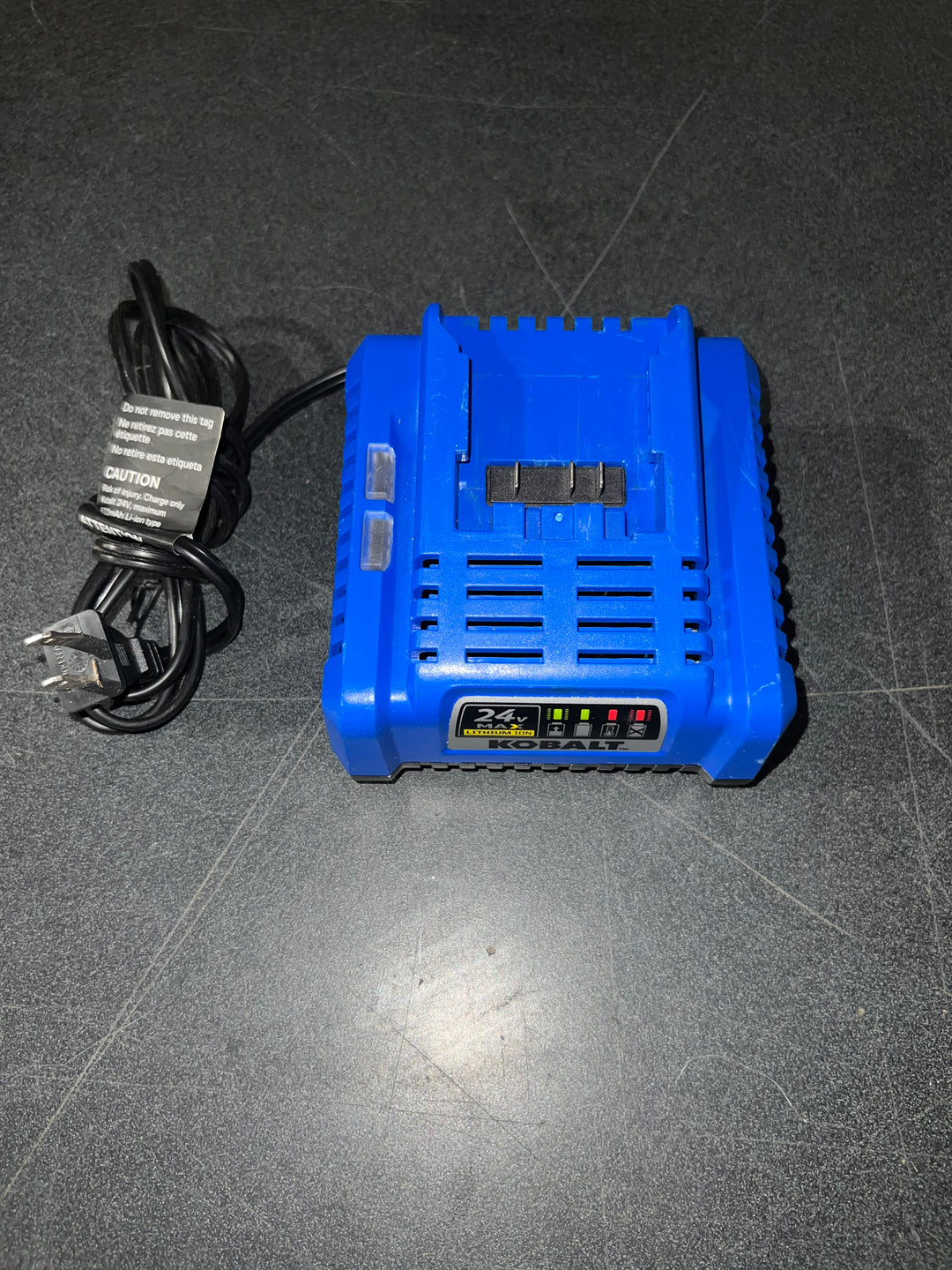 Kobalt KRC 2445-03 Cargador de batería de iones de litio de 24 voltios (caja abierta)