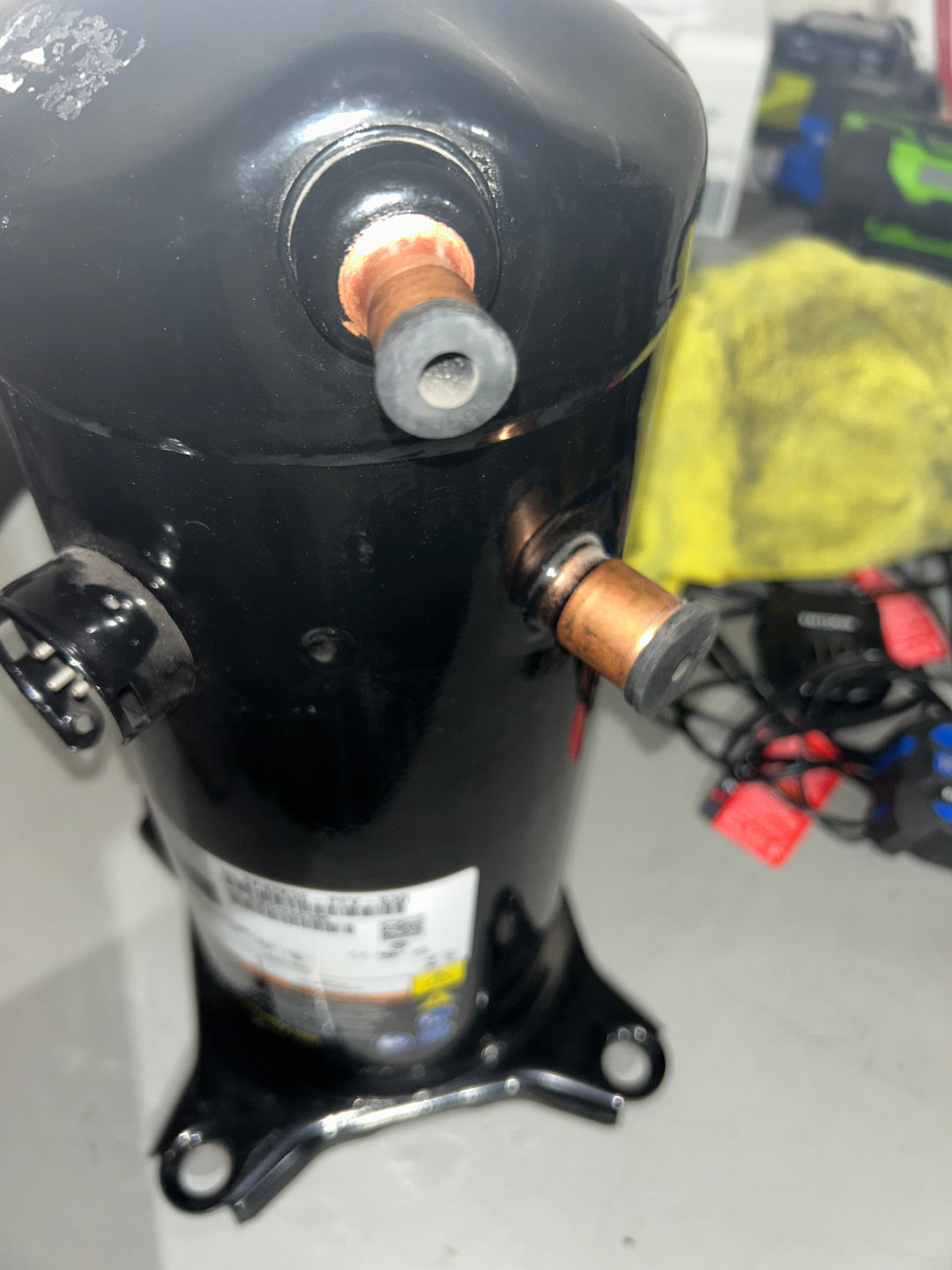 Copeland - Scroll Compressor - R410 Refrigerant - 42,000 BTU Capacity - 208/230 Volt Single Phase (Used)