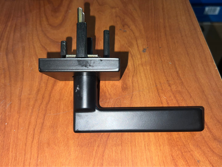 HALO Touchscreen WIFI Enabled SmartLock With Contemporary Lever Matte Black Finish (USED)