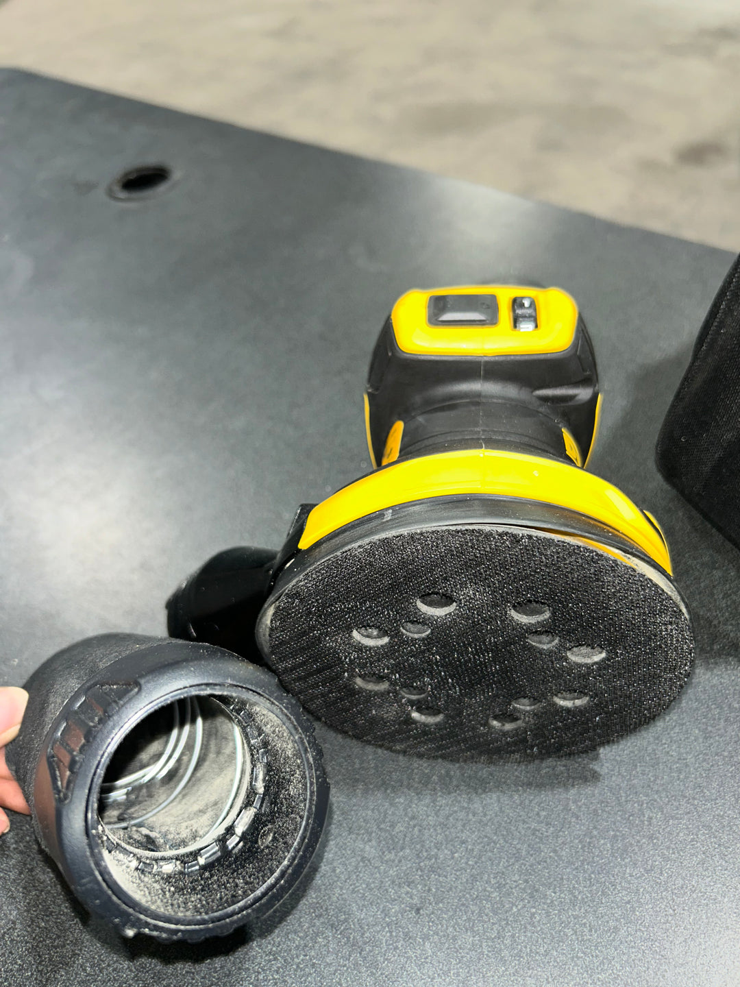 DEWALT 20V MAX XR 3-Tool Brushless Woodworking Power Tool Combo Kit with Soft Case (2-Batteries and Charger Included) (used)