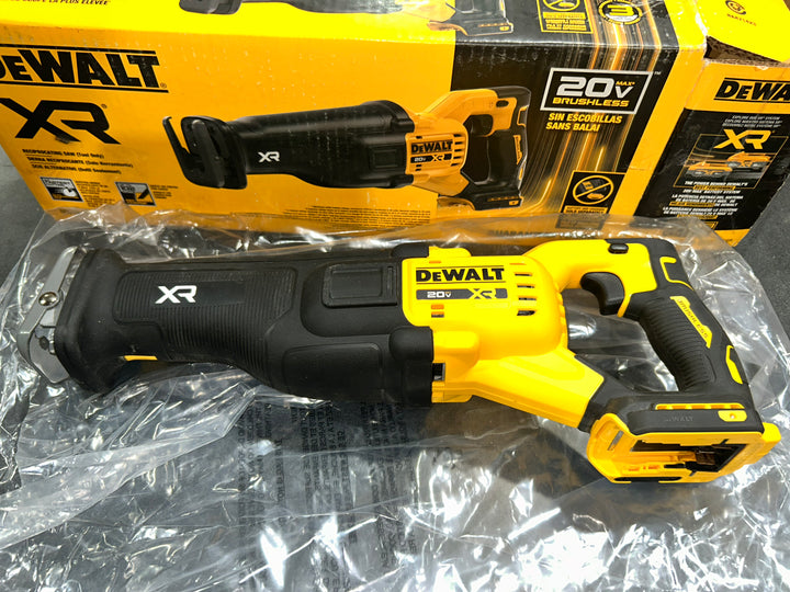 DEWALT XR 20-volt Max Variable Speed Brushless Cordless Reciprocating Saw (used)