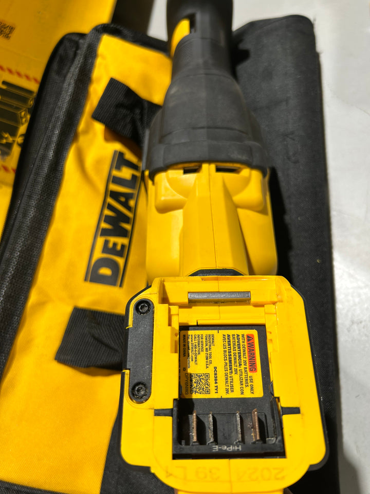DEWALT XR 20-volt Max Variable Speed Brushless Cordless Reciprocating Saw ( Battery Included and Charger Included ) (used)