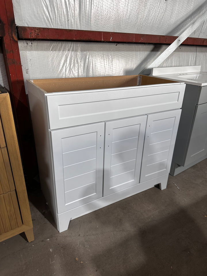 Style Selections Kirkman 36in True White Single Sink Bathroom Vanity (NO TOP)