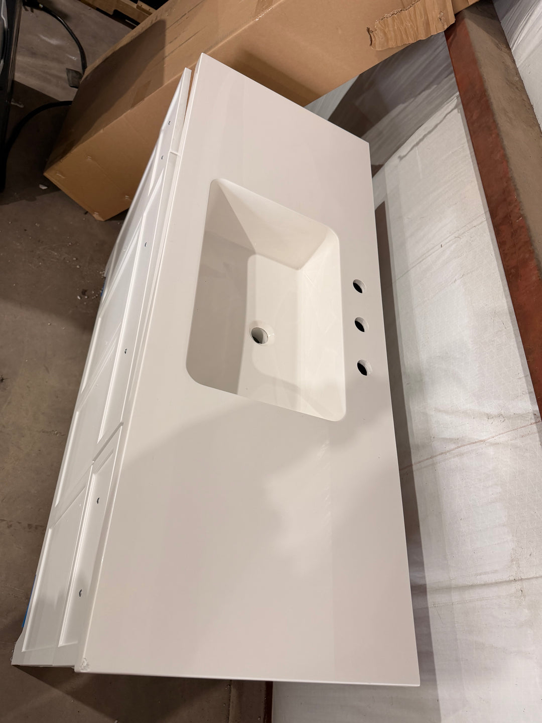 Style Selections Potter 48-in True White Single Sink Bathroom Vanity with White Cultured Marble Top (DAMAGED)