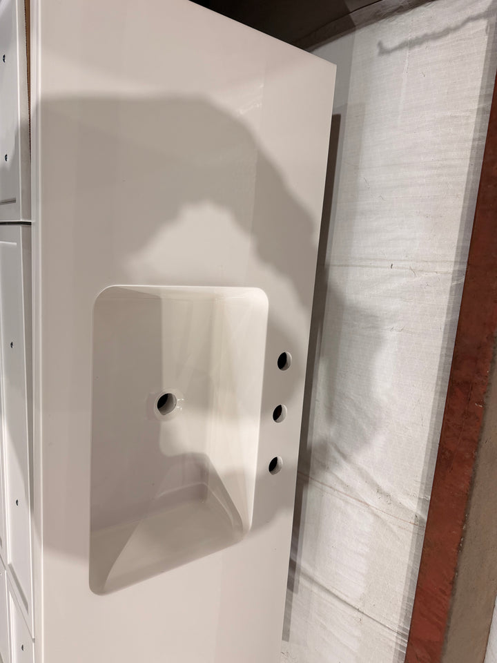 Style Selections Potter 48-in True White Single Sink Bathroom Vanity with White Cultured Marble Top (DAMAGED)