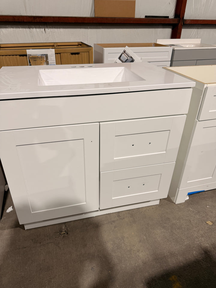 Project Source Series 36-in True White Bathroom Vanity Base Cabinet (OPEN BOX)