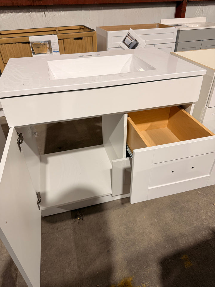 Project Source Series 36-in True White Bathroom Vanity Base Cabinet (OPEN BOX)