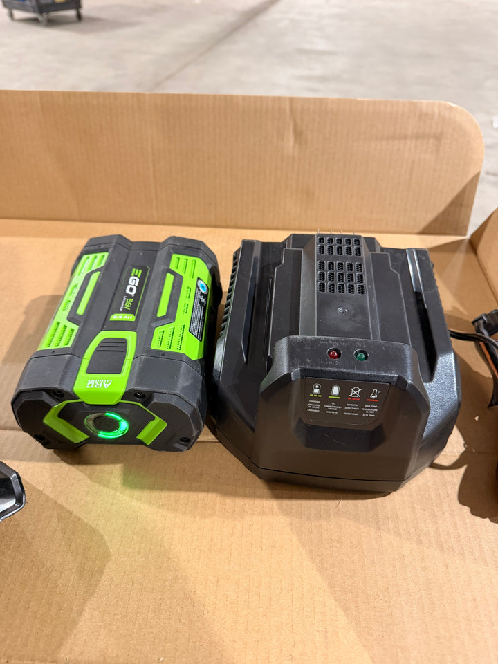 EGO POWER+ POWERLOAD with Carbon Fiber Shaft 56-volt 16-in Telescopic Shaft Battery String Trimmer 2.5 Ah (Battery Included) (Charger Included) (USED)