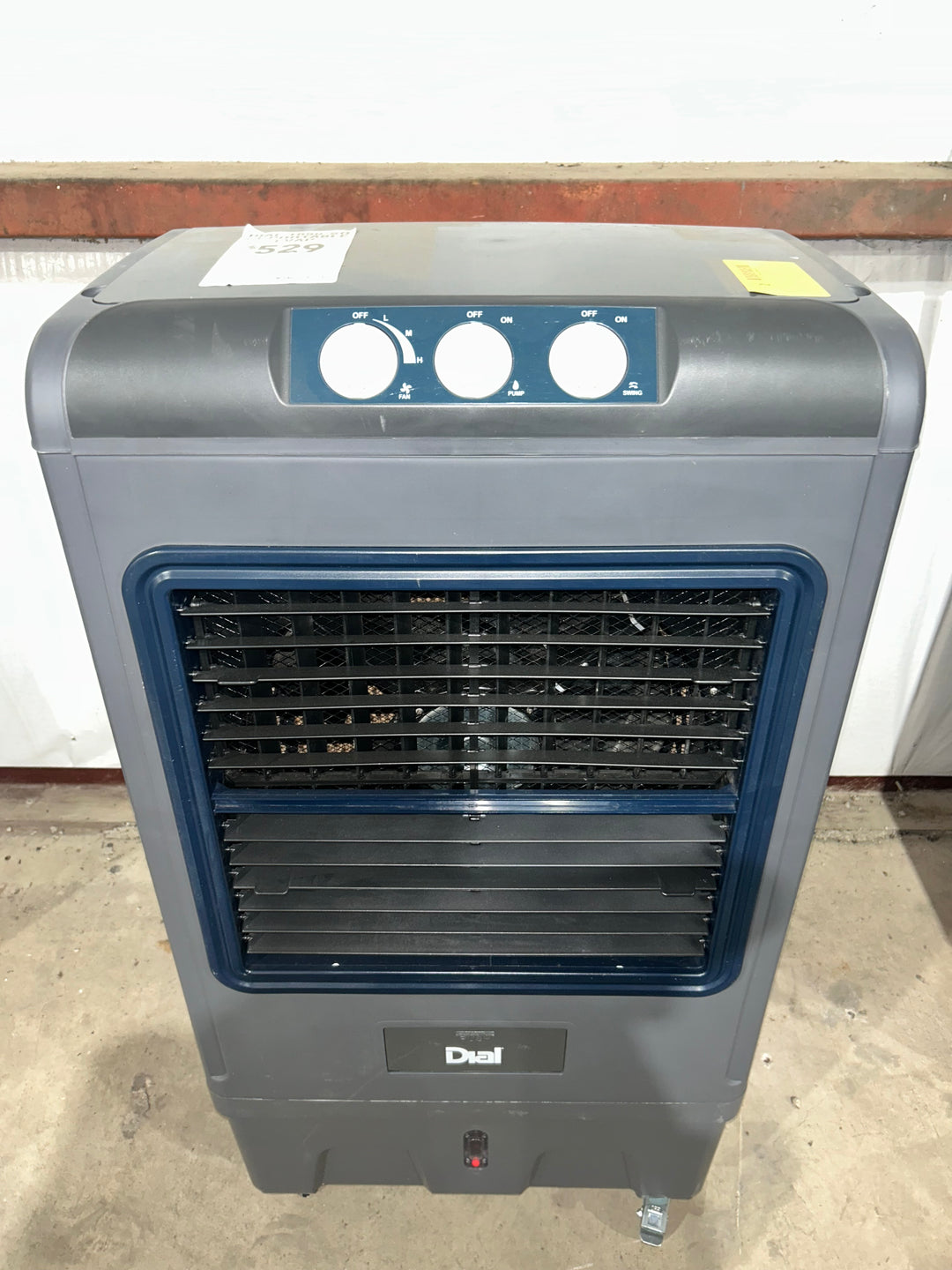 Enfriador evaporativo portátil Dial Manufacturing de 5300 CFM y 3 velocidades para interiores y exteriores, para 1650 pies cuadrados (motor incluido) (USADO)