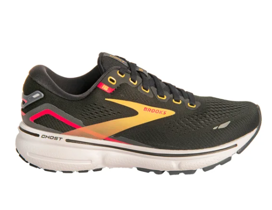 Brooks Ladies' Ghost 15 Shoe Size 7.5 (new)