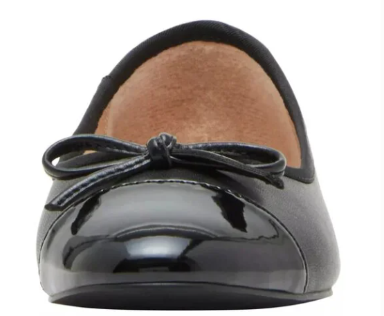 Steve Madden Glossie Black Ladies' Flat Ballerinas Ballets Woman's Size 7 (New)