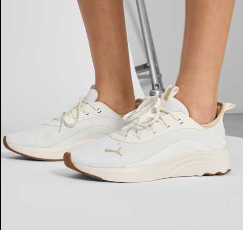 Puma Ladies' Sophia EVO Sneaker Size 8.5