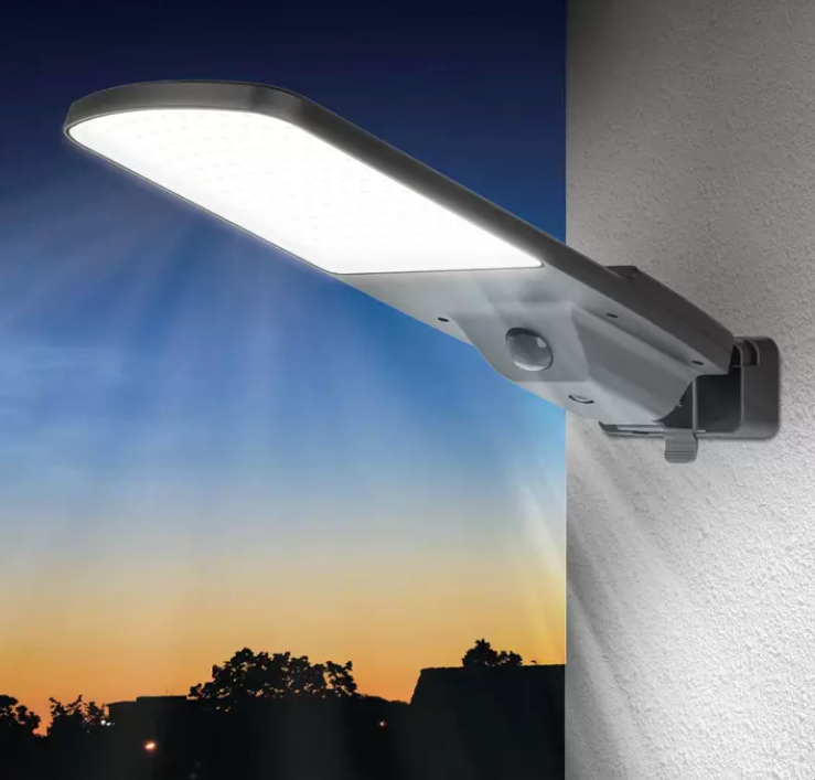 Sol-R-Brite Solar Street Light (OPEN BOX)