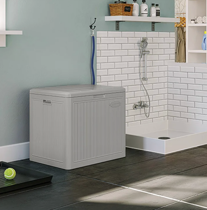 Suncast 22 Gallon Small Deck Box (New)