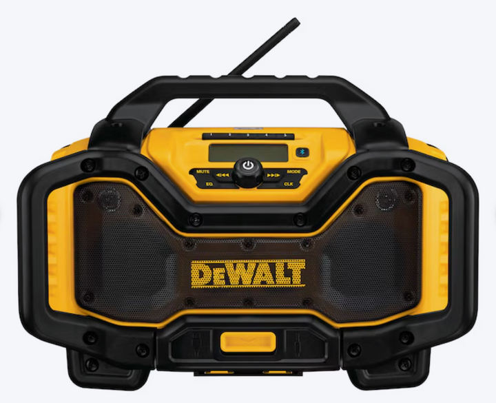 DEWALT 20-volt max Cordless Bluetooth Jobsite radio bluetooth adapter (used)
