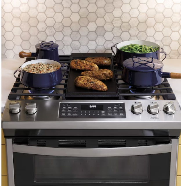 GE 30" Slide-In Front Control Gas Range