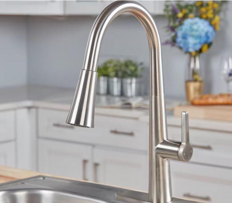 allen + roth Bryton Stainless Steel Single Handle Pull-down Kitchen Faucet with Sprayer (Deck Plate Included) (NEW)