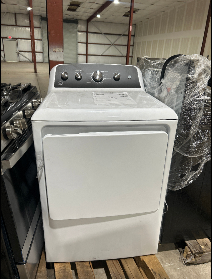 GE 7.2 cu. ft. Capacity Electric Dryer with Up To 120 ft. Venting and Extended Tumble