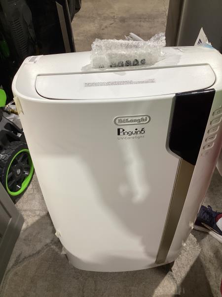 Lot # 2144 Delonghi 3-in-1 Air Conditioner $580