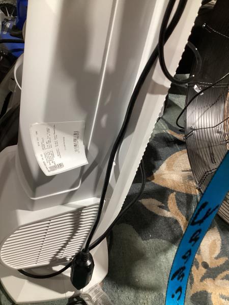 Lot # 2108 Lasko Misto Outdoor Living Misting Tower Fan $120