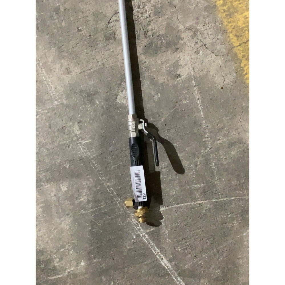 Lot # 832 SilverBlack Spray Wand $25.00