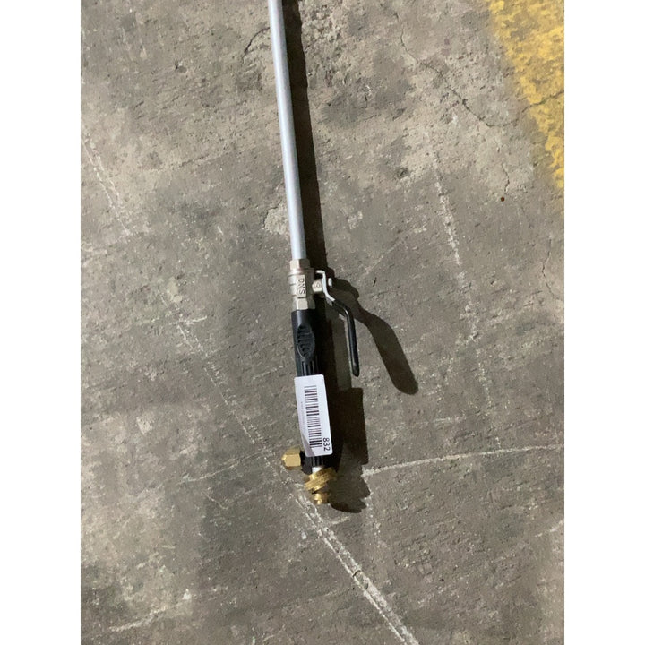 Lot # 832 SilverBlack Spray Wand $25.00