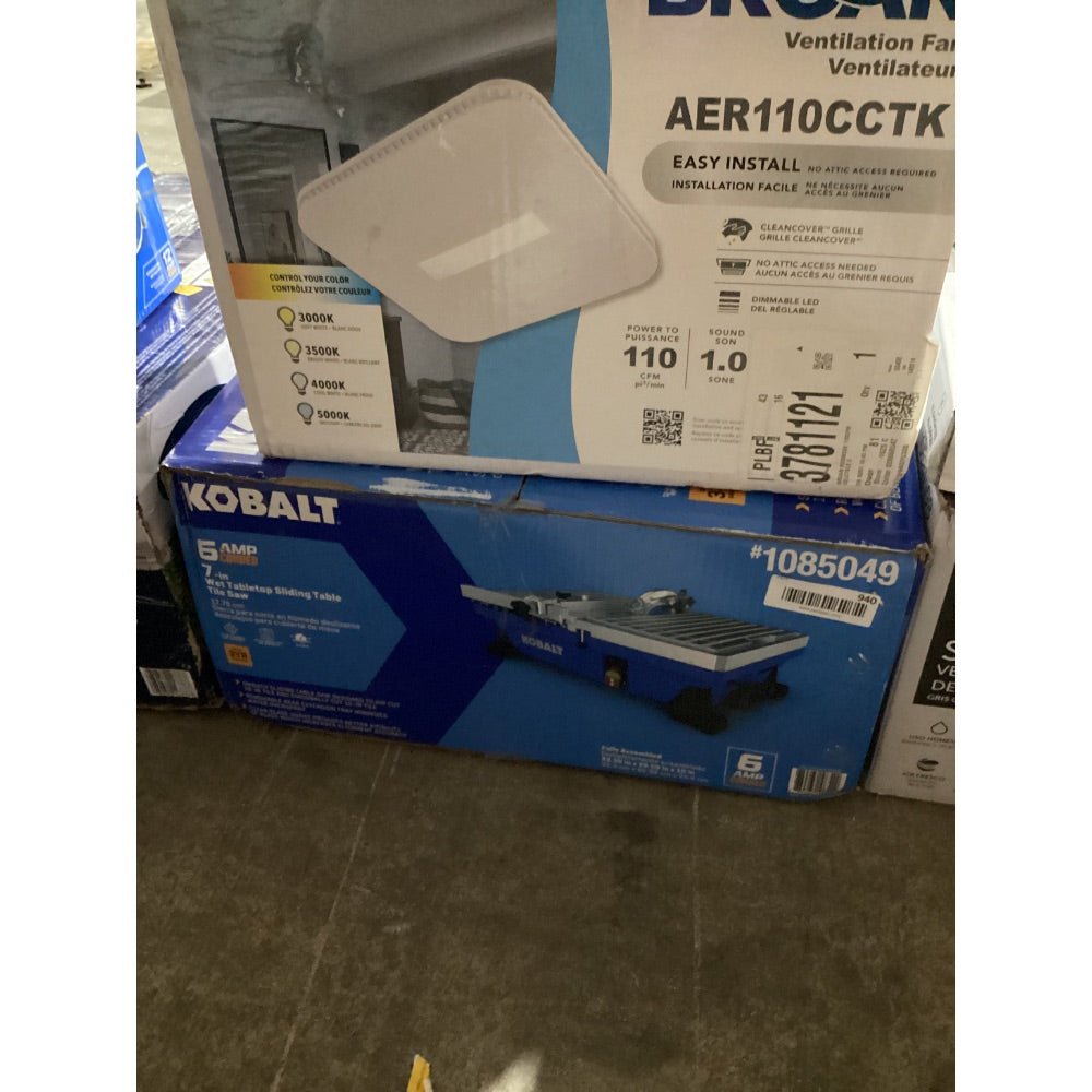 Lot # 940 -in Sliding Tile Saw $229.98