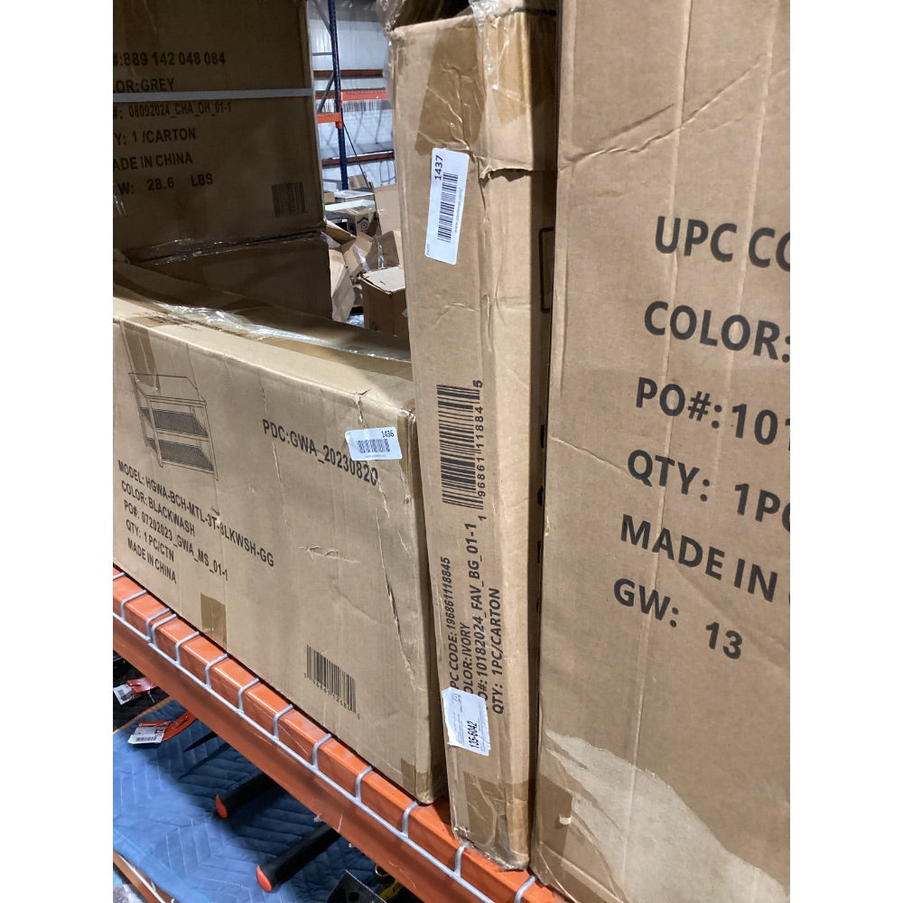 Lot # 1437 Flash Furniture Gwen Saucer Chair $53