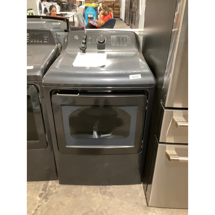 Lot # 2369 GE GTD58EBVDG Dryer $500