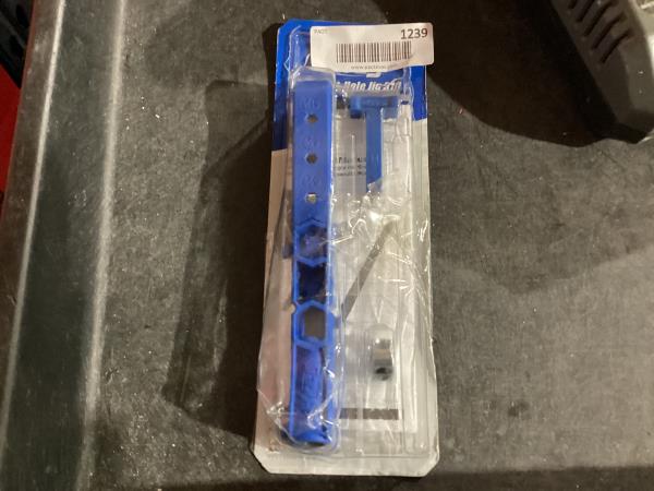 Lot # 1239 Kreg Pocket Hole Jig $35