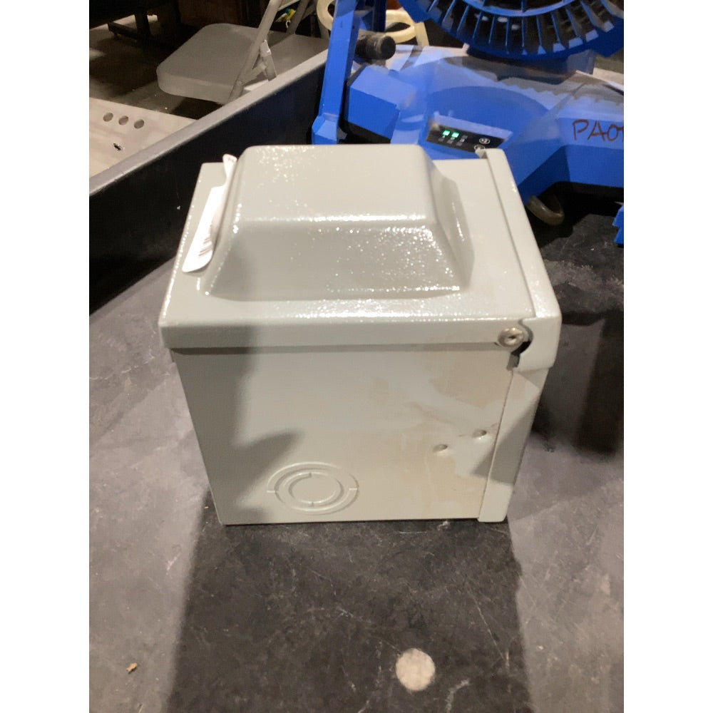 Lot # 567 Outlet Panel $25.00